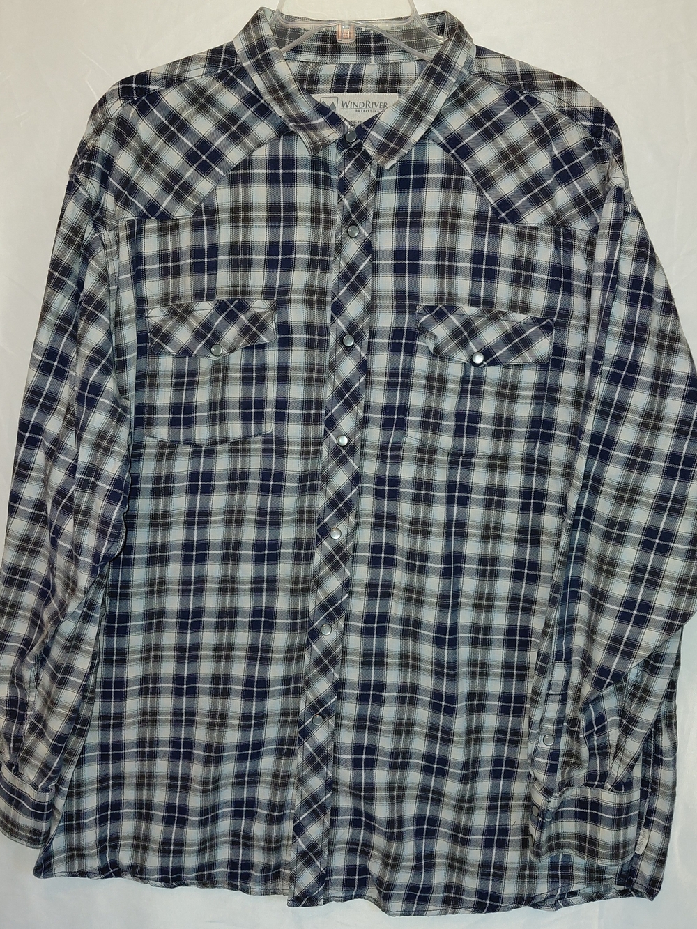 WindRiver Men’s Blue and White Plaid Button-Down Shirt #2571